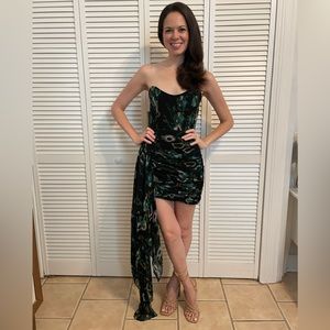 Katie May Strapless Dress w/Side Train in Black and Green